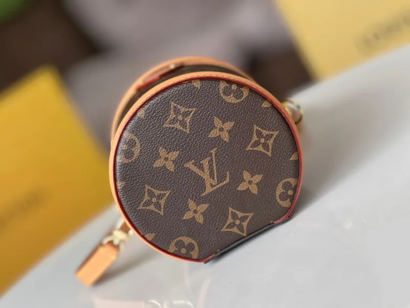 LV Bucket Bags-154 - Image 4