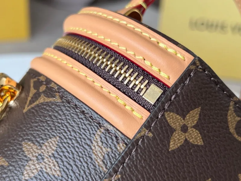 LV Bucket Bags-154 - Image 7