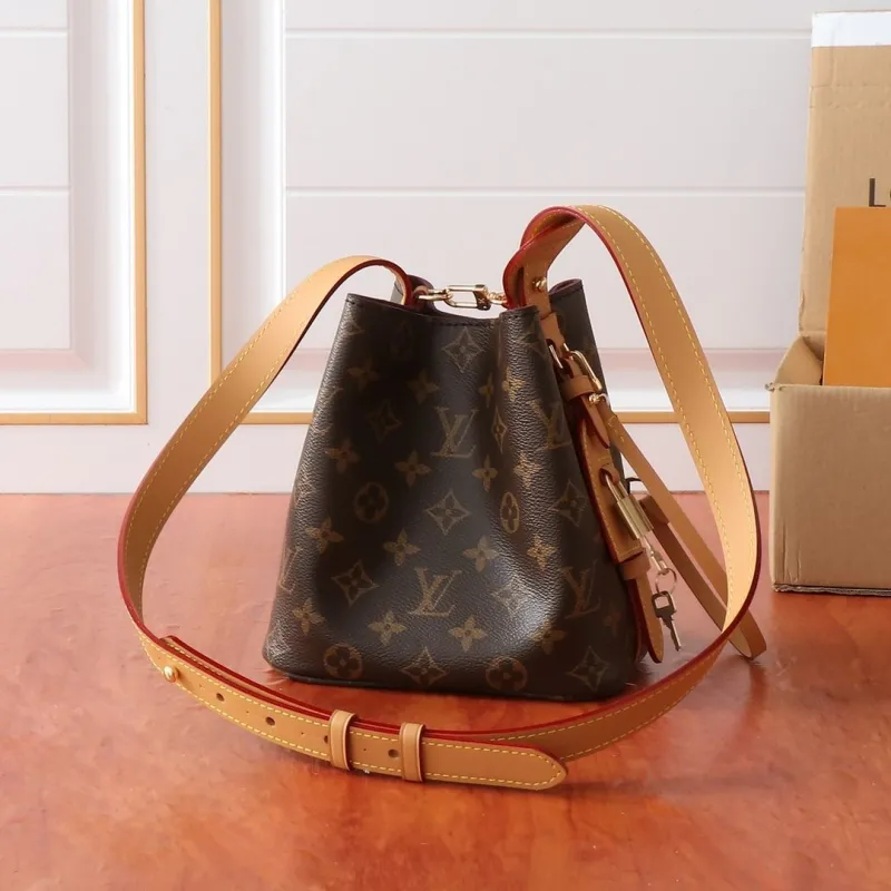 LV Bucket Bags-157 - Image 3
