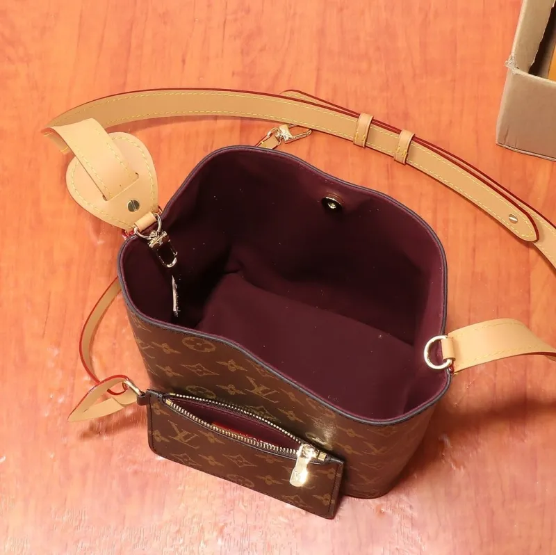 LV Bucket Bags-157 - Image 5