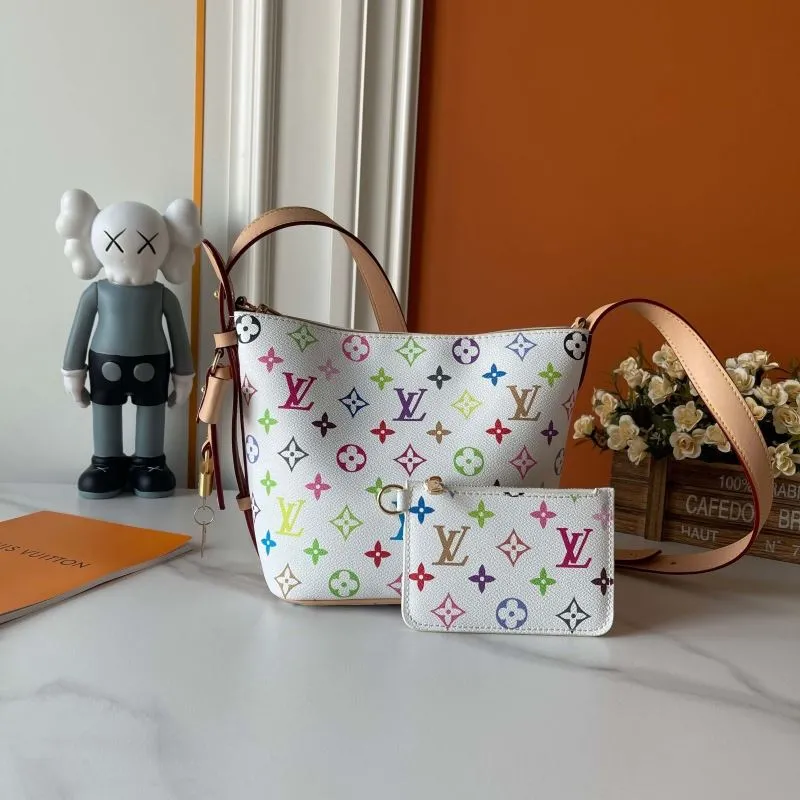 Alternative view of LV Bucket Bags-170