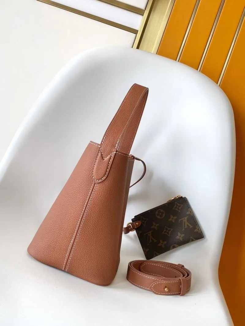 Alternative view of LV Bucket Bags-173