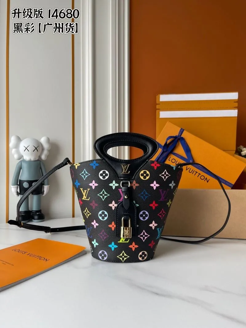 LV Bucket Bags-174
