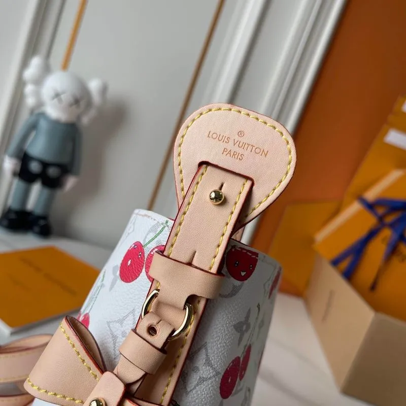 LV Bucket Bags-179 - Image 6