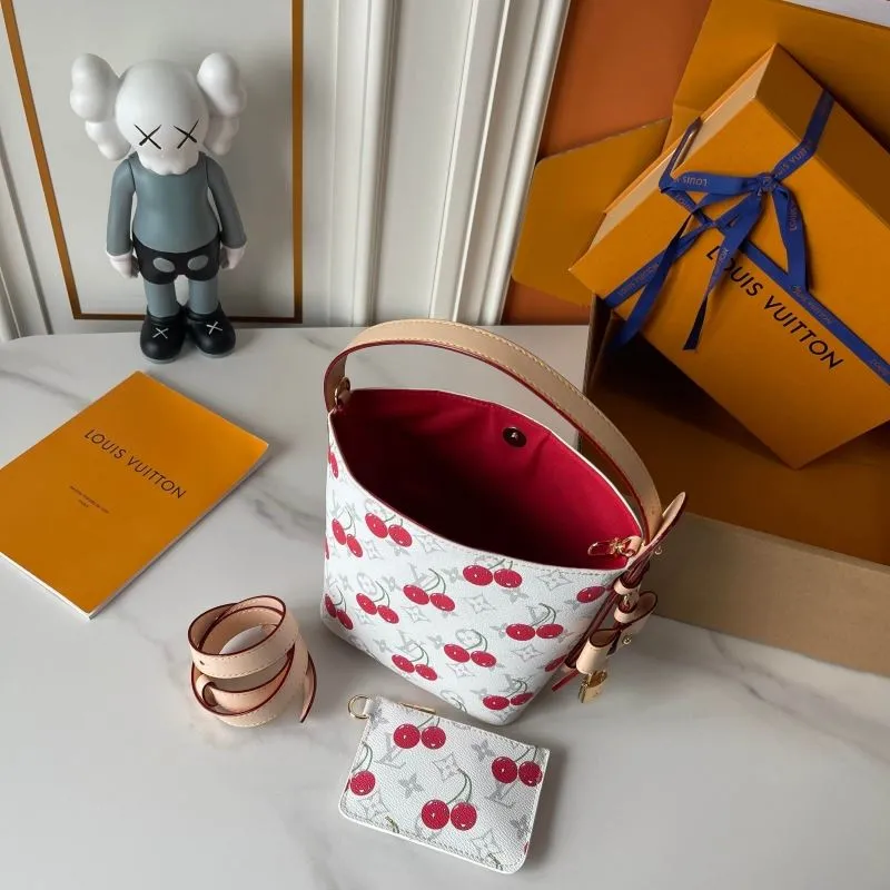 LV Bucket Bags-179 - Image 7