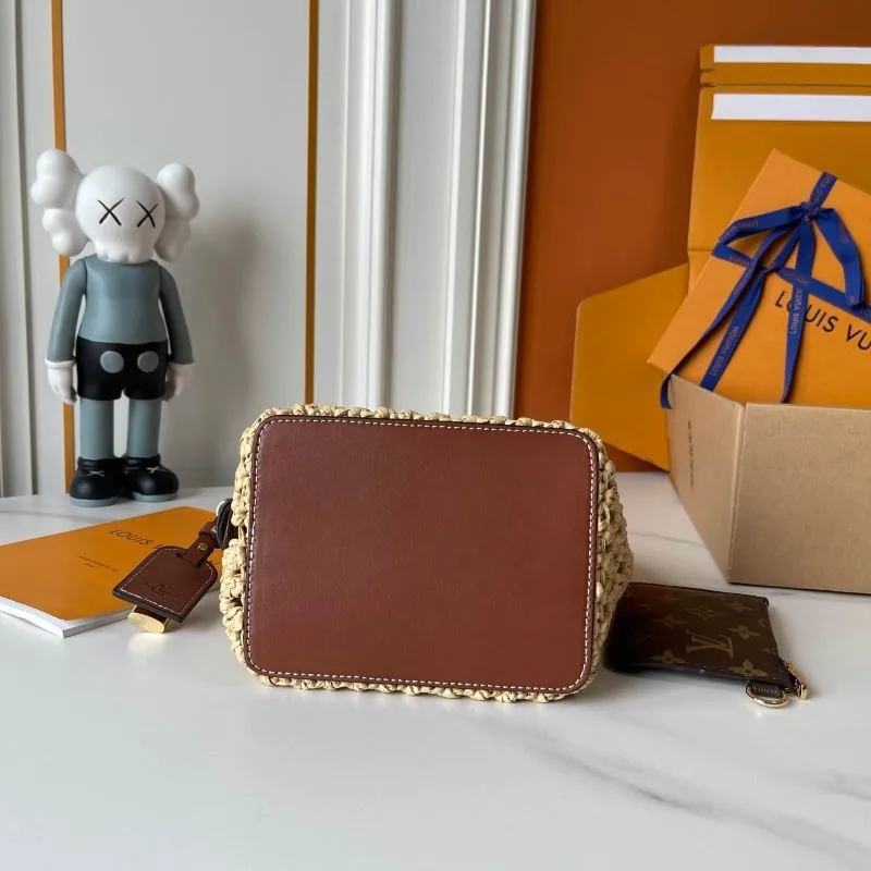 LV Bucket Bags-181 - Image 4