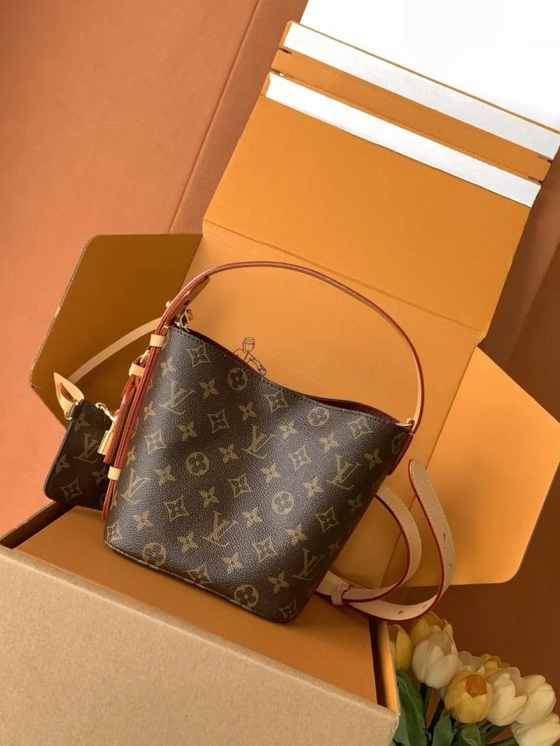 LV Bucket Bags-192