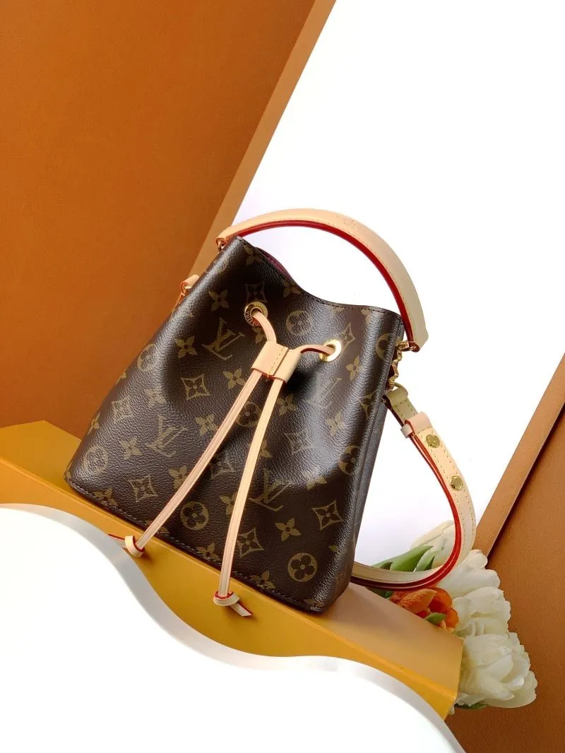 LV Bucket Bags-196