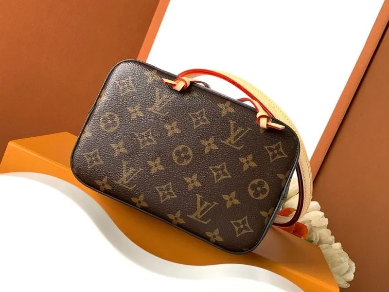 LV Bucket Bags-196 - Image 4
