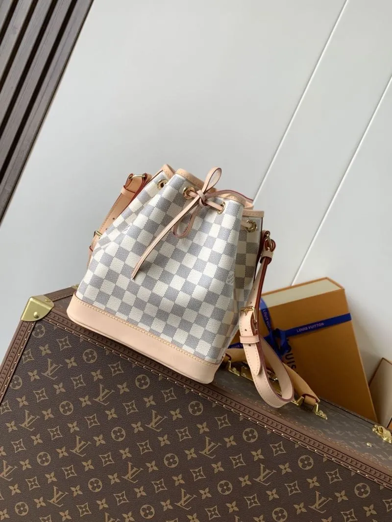 LV Bucket Bags-198