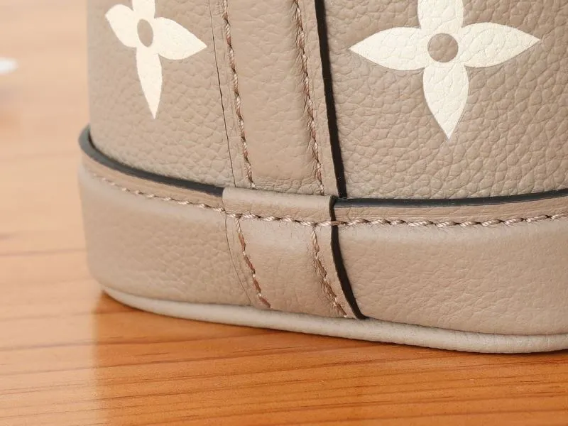 LV Bucket Bags-202 - Image 7