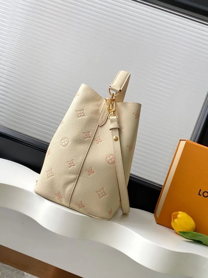 Alternative view of LV Bucket Bags-203