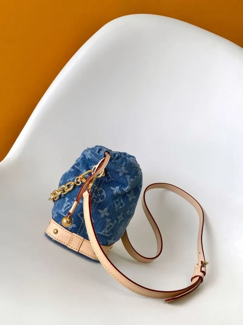Alternative view of LV Bucket Bags-204