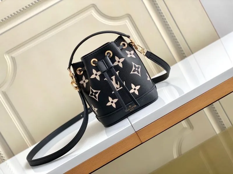 LV Bucket Bags-210
