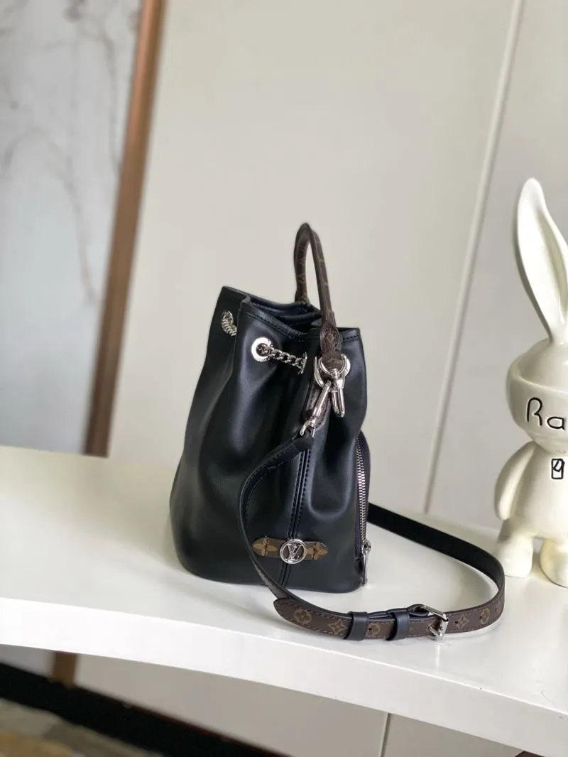 Alternative view of LV Bucket Bags-212