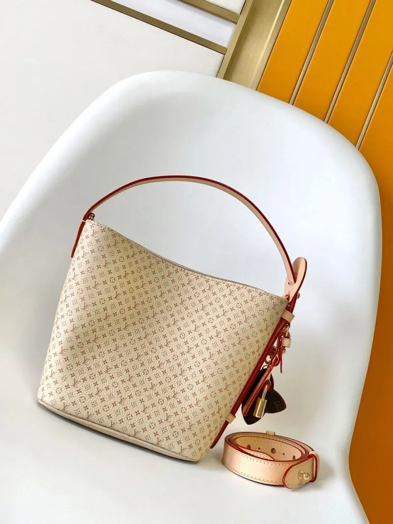 Alternative view of LV Bucket Bags-213