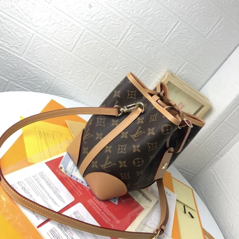 LV Bucket Bags-214 - Image 3