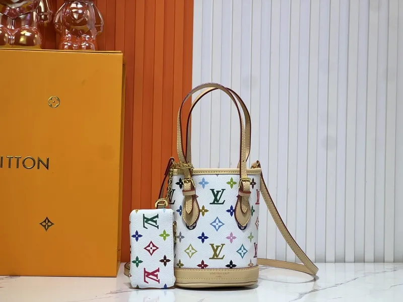 LV Bucket Bags-228