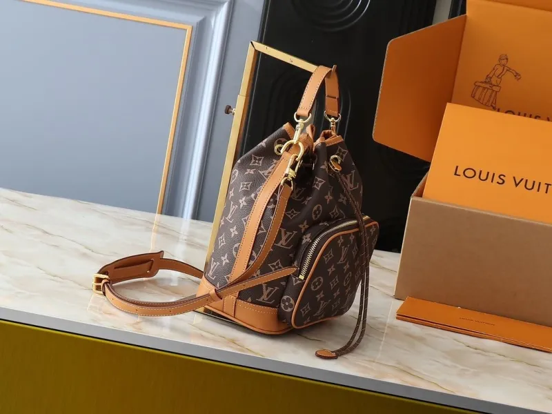 Alternative view of LV Bucket Bags-229