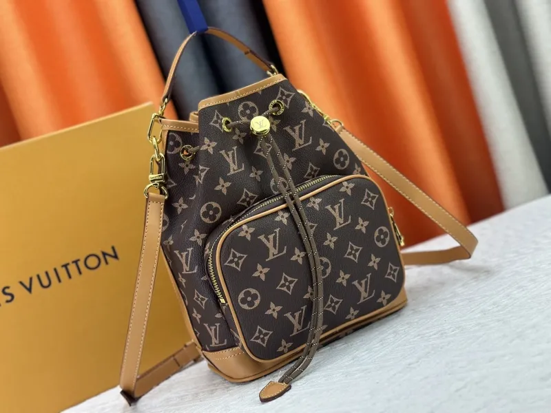 Alternative view of LV Bucket Bags-236