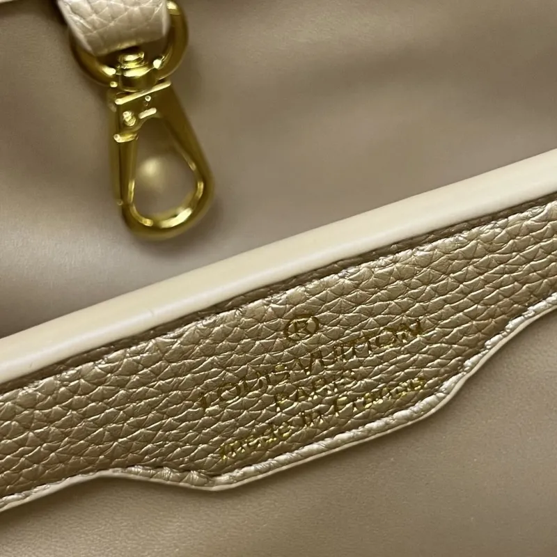 LV Capucines Bags-41