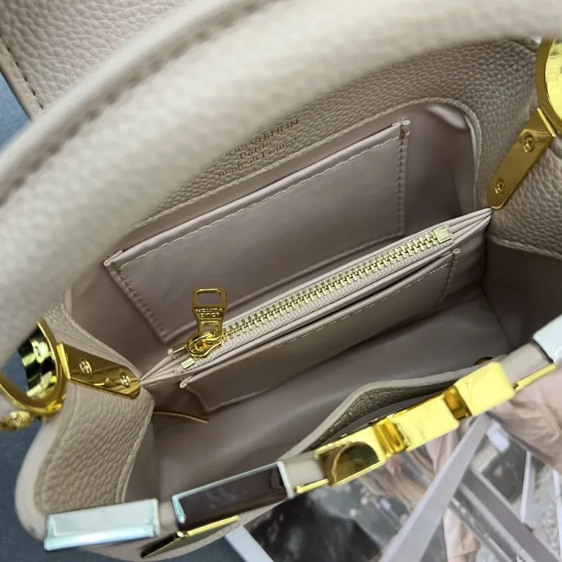 Alternative view of LV Capucines Bags-56