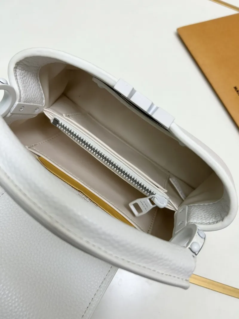 LV Capucines Bags-98 - Image 8