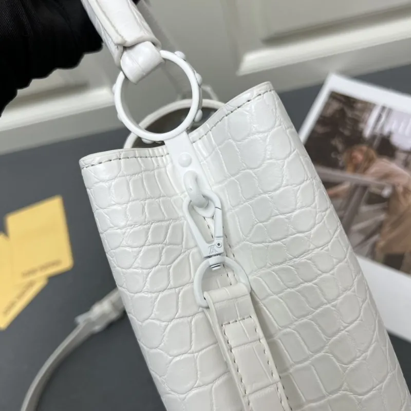 LV Capucines Bags-147 - Image 7