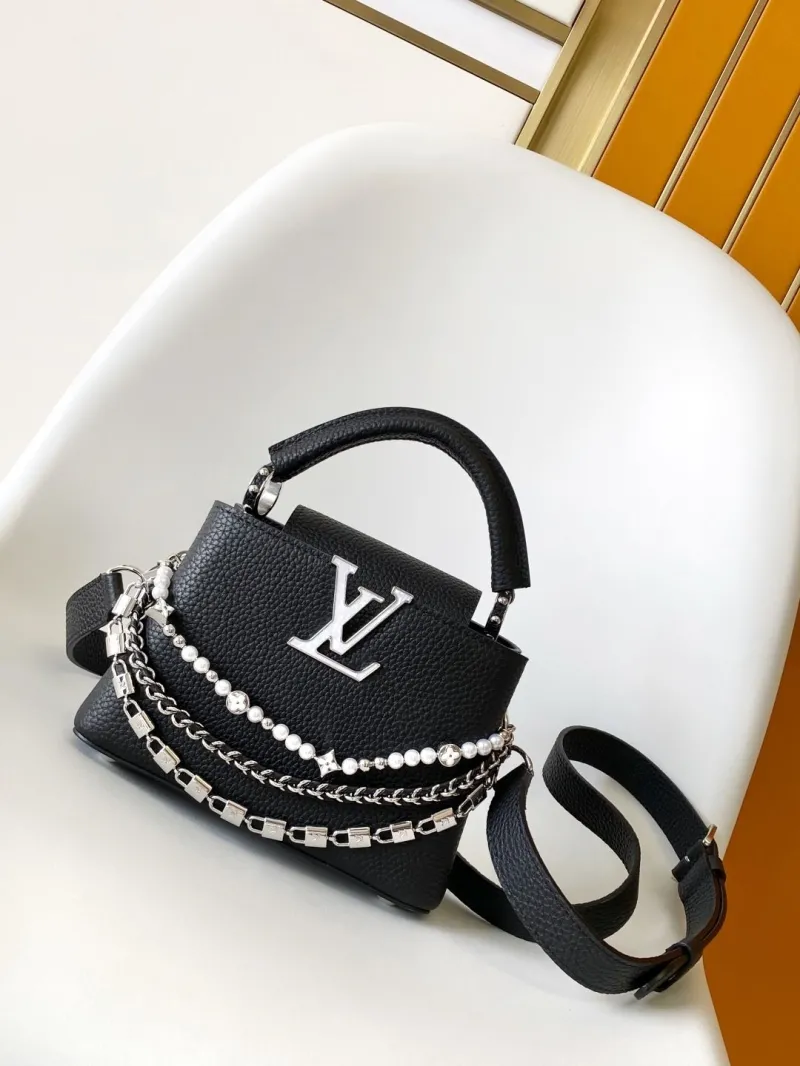 LV Capucines Bags-268