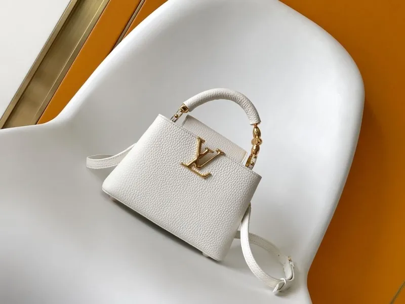 LV Capucines Bags-286