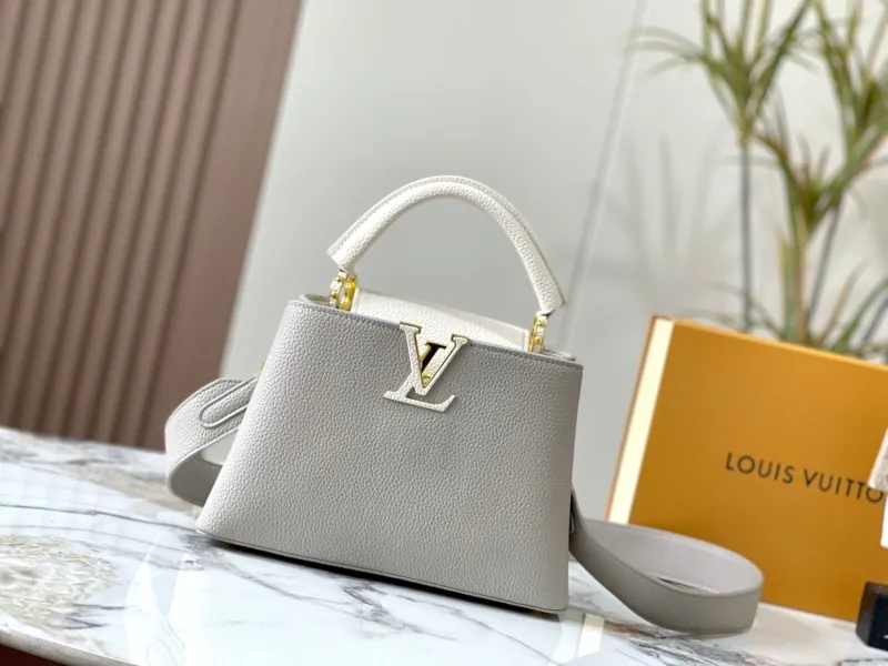 LV Capucines Bags-318