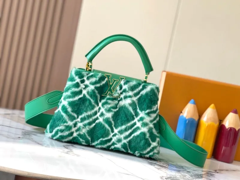 LV Capucines Bags-382