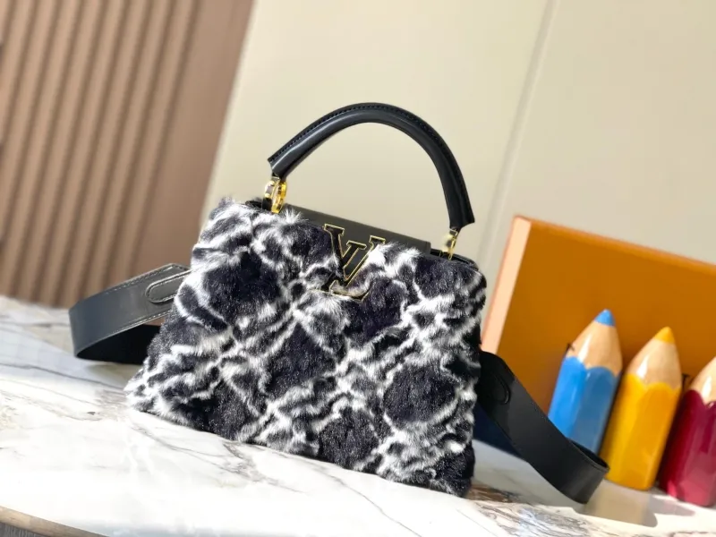 LV Capucines Bags-390