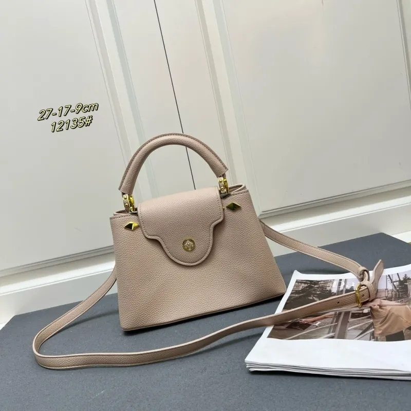 LV Capucines Bags-541