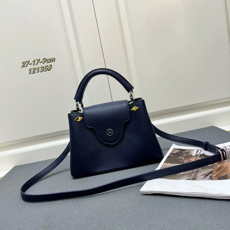 LV Capucines Bags-544