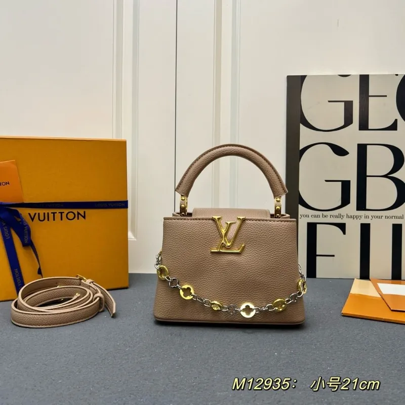 LV Capucines Bags-593