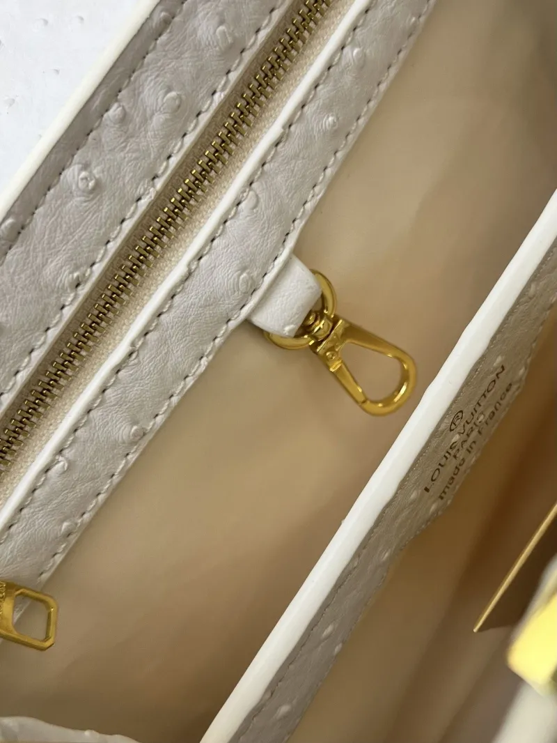 Alternative view of LV Capucines Bags-663