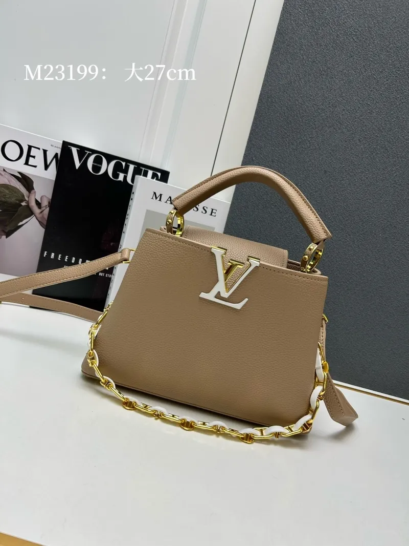 LV Capucines Bags-667