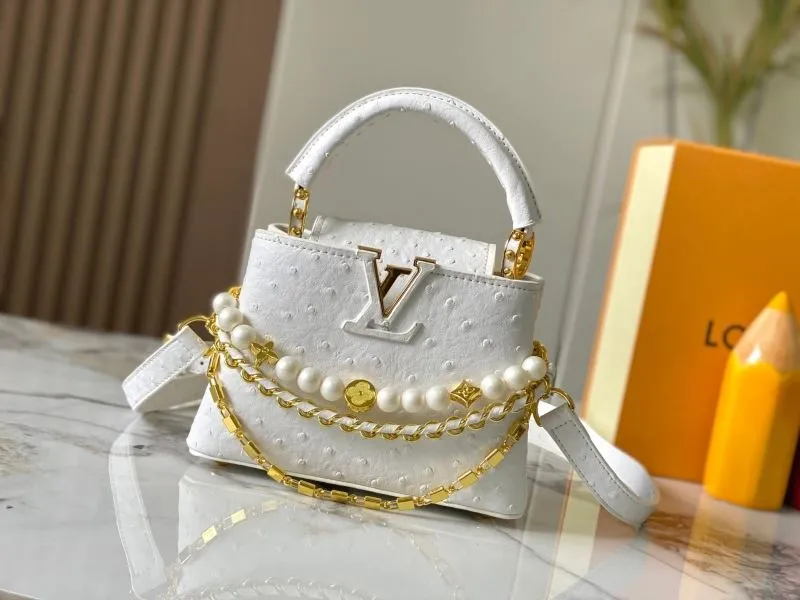 LV Capucines Bags-675