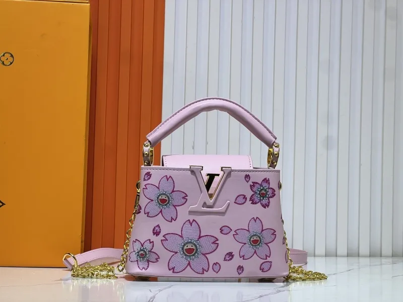 LV Capucines Bags-883