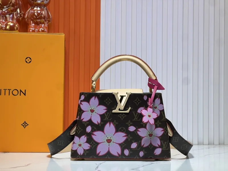 LV Capucines Bags-888
