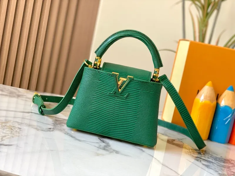 LV Capucines Bags-911