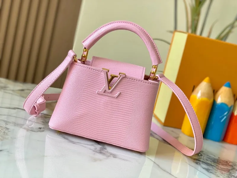 LV Capucines Bags-915