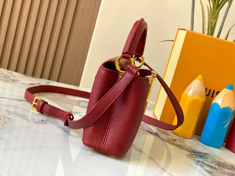 Alternative view of LV Capucines Bags-925