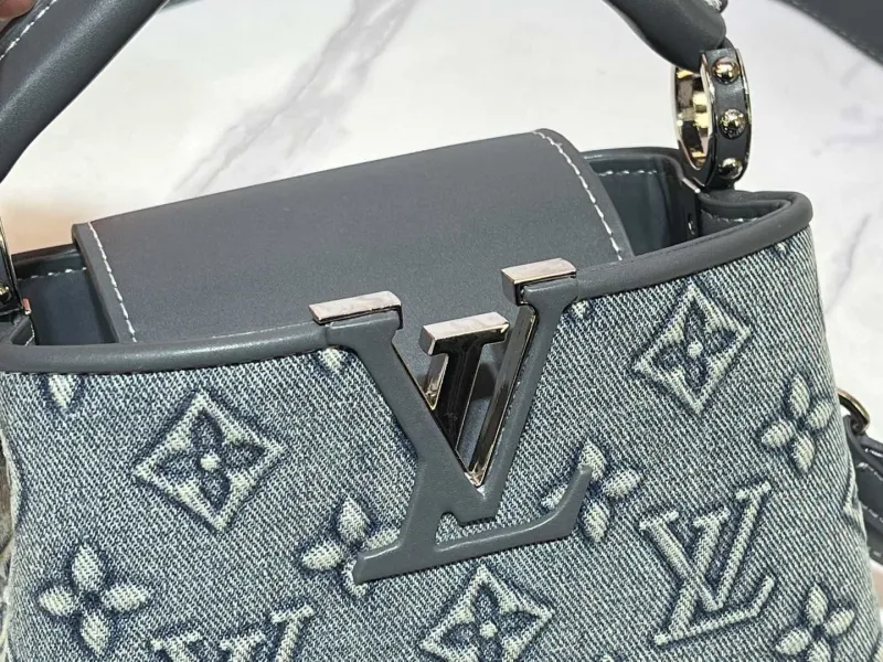 LV Capucines Bags-935 - Image 4