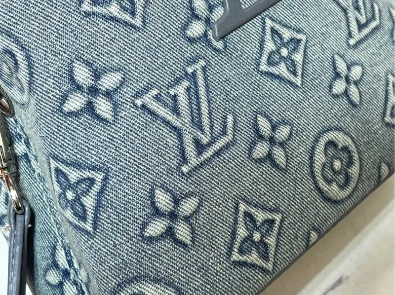 LV Capucines Bags-935 - Image 6