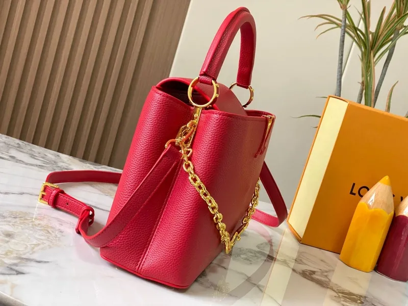 Alternative view of LV Capucines Bags-950