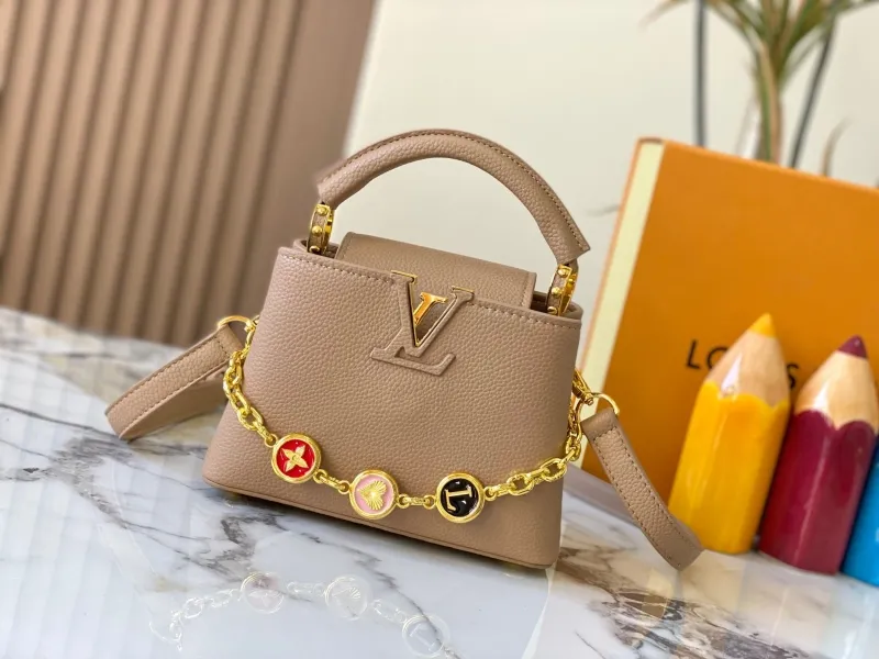 LV Capucines Bags-951