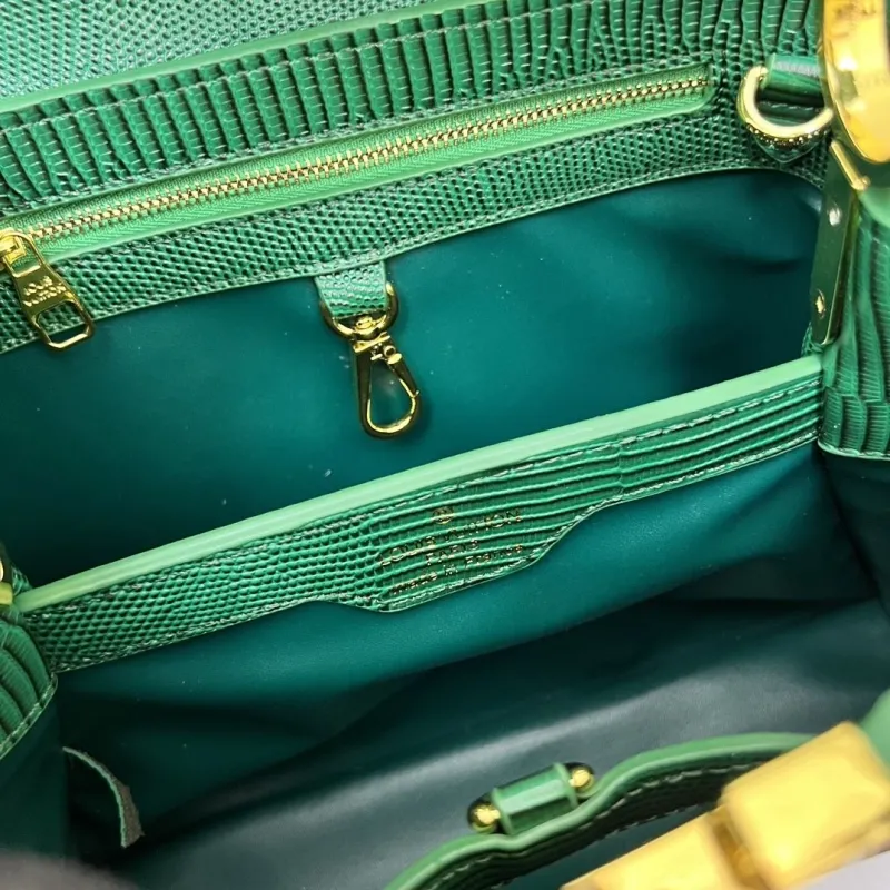 LV Capucines Bags-980 - Image 8
