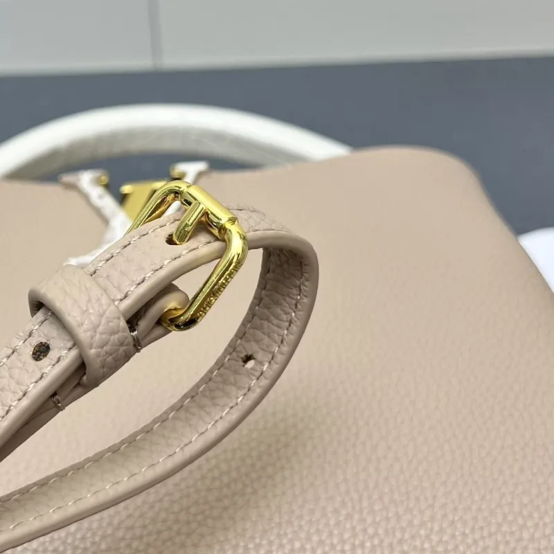 Alternative view of LV Capucines Bags-1028